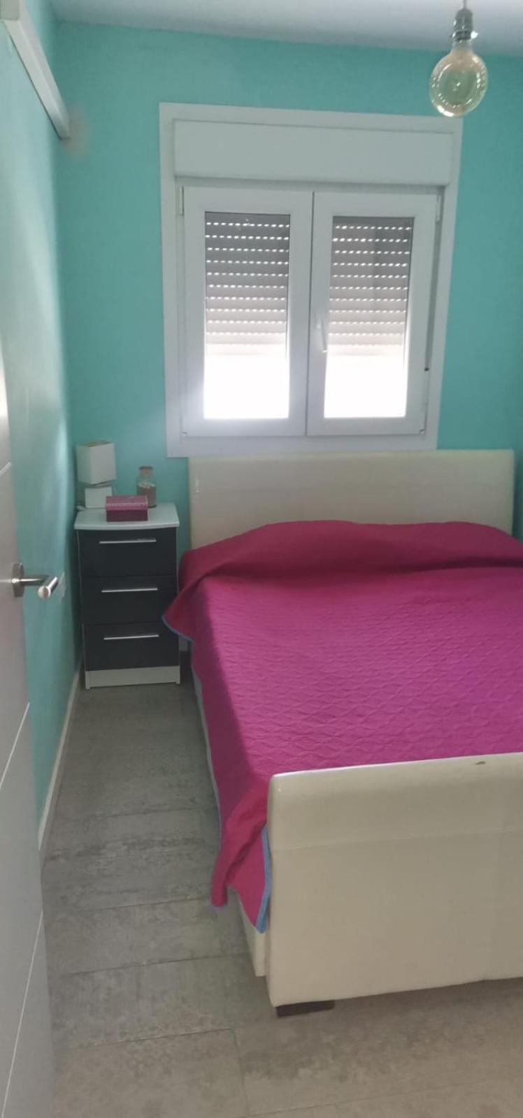 Modern Seaside Apartment 700 Mt From Beach El Puerto de Santa Maria Luaran gambar
